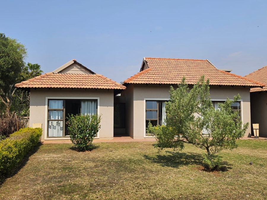 3 Bedroom Property for Sale in The Islands Estates North West